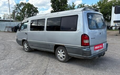 SsangYong Istana, 2003 год, 220 000 рублей, 3 фотография