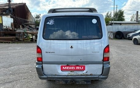 SsangYong Istana, 2003 год, 220 000 рублей, 4 фотография