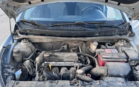 Hyundai Solaris II рестайлинг, 2011 год, 800 000 рублей, 14 фотография