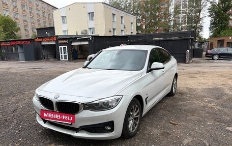 BMW 3 серия, 2016 год, 2 400 000 рублей, 3 фотография