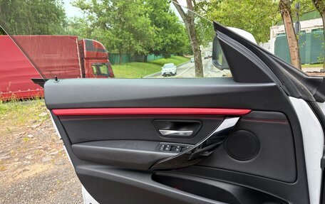 BMW 3 серия, 2016 год, 2 400 000 рублей, 14 фотография