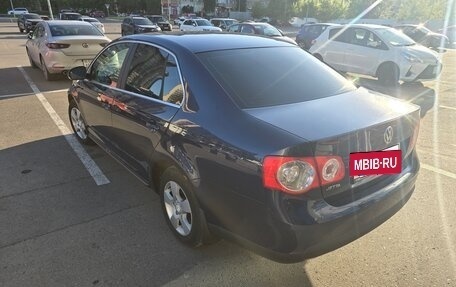 Volkswagen Jetta VI, 2007 год, 560 000 рублей, 4 фотография