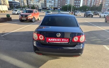 Volkswagen Jetta VI, 2007 год, 560 000 рублей, 5 фотография