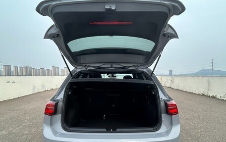 Volkswagen Golf VIII, 2024 год, 1 923 000 рублей, 38 фотография