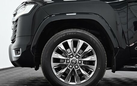 Toyota Land Cruiser, 2023 год, 10 350 000 рублей, 28 фотография