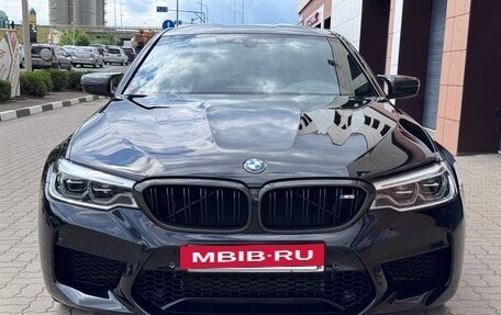 BMW M5, 2019 год, 9 350 000 рублей, 2 фотография