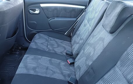 Renault Sandero I, 2012 год, 380 000 рублей, 10 фотография