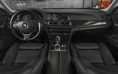 BMW 7 серия, 2014 год, 2 340 000 рублей, 10 фотография