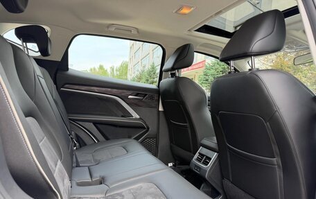 Haval H6, 2022 год, 1 220 000 рублей, 13 фотография