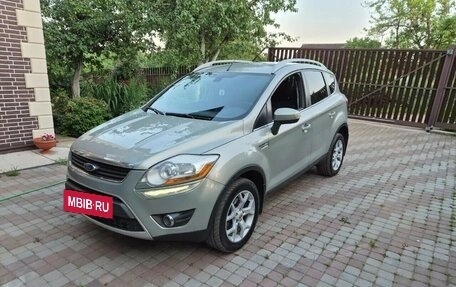 Ford Kuga III, 2010 год, 1 000 000 рублей, 2 фотография