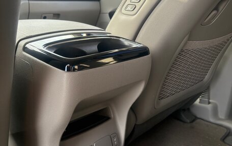 KIA Carnival III, 2019 год, 2 880 000 рублей, 21 фотография