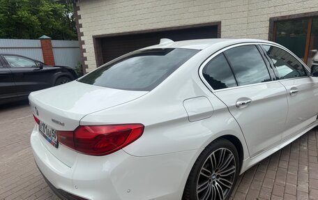 BMW 5 серия, 2018 год, 3 300 000 рублей, 6 фотография