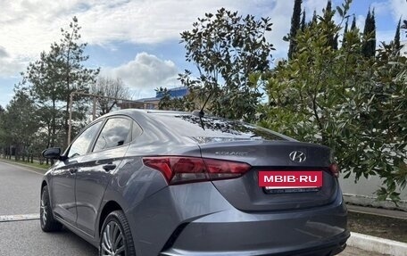 Hyundai Solaris II рестайлинг, 2021 год, 1 530 000 рублей, 4 фотография