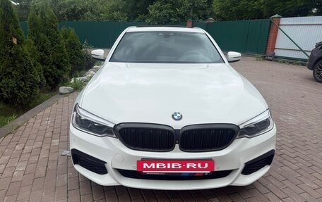 BMW 5 серия, 2018 год, 3 300 000 рублей, 3 фотография