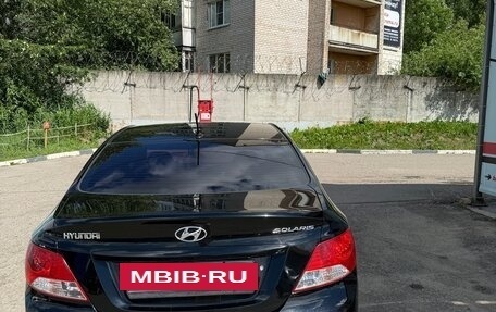 Hyundai Solaris II рестайлинг, 2013 год, 750 000 рублей, 3 фотография