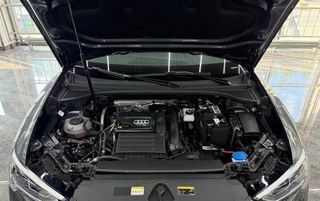 Audi Q3, 2022 год, 2 250 000 рублей, 11 фотография