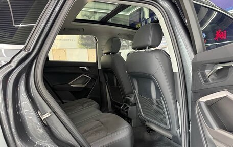 Audi Q3, 2022 год, 2 250 000 рублей, 14 фотография