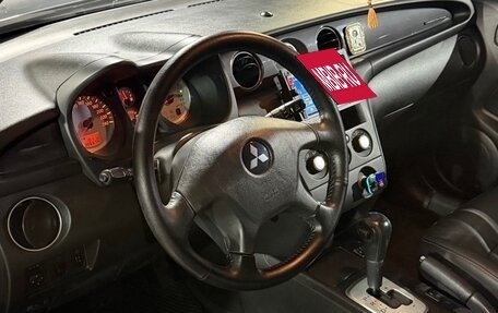 Mitsubishi Outlander III рестайлинг 3, 2007 год, 630 000 рублей, 6 фотография