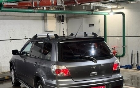 Mitsubishi Outlander III рестайлинг 3, 2007 год, 630 000 рублей, 5 фотография