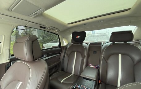 Audi A8, 2015 год, 5 100 000 рублей, 8 фотография