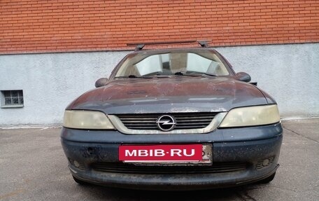 Opel Vectra B рестайлинг, 2000 год, 70 000 рублей, 2 фотография