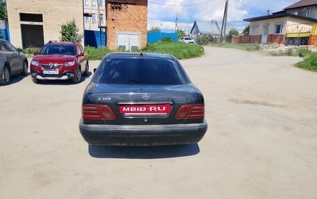 Mercedes-Benz E-Класс, 1998 год, 460 000 рублей, 3 фотография