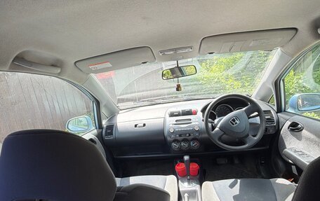 Honda Fit III, 2003 год, 199 999 рублей, 9 фотография