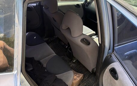 Honda Fit III, 2003 год, 199 999 рублей, 12 фотография