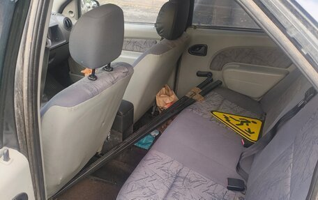 Renault Logan I, 2006 год, 150 000 рублей, 7 фотография