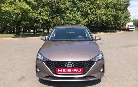 Hyundai Solaris II рестайлинг, 2020 год, 1 320 000 рублей, 2 фотография