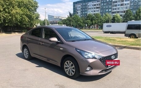 Hyundai Solaris II рестайлинг, 2020 год, 1 320 000 рублей, 3 фотография