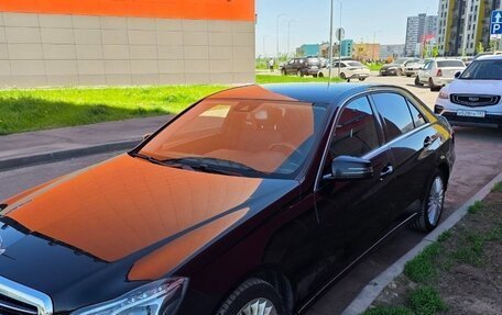 Mercedes-Benz E-Класс, 2015 год, 2 150 000 рублей, 2 фотография
