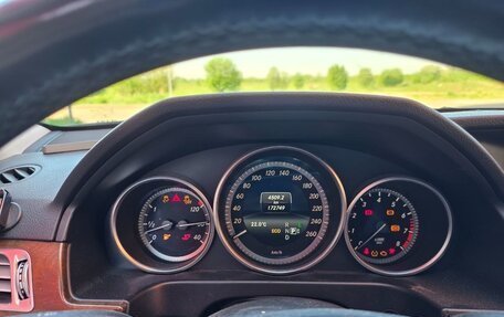 Mercedes-Benz E-Класс, 2015 год, 2 150 000 рублей, 9 фотография