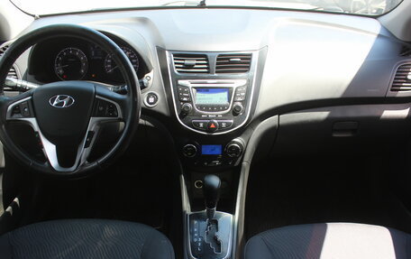 Hyundai Solaris II рестайлинг, 2011 год, 737 000 рублей, 7 фотография