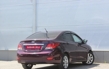 Hyundai Solaris II рестайлинг, 2011 год, 737 000 рублей, 2 фотография
