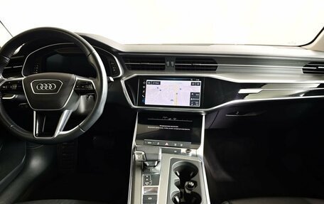Audi A6, 2019 год, 4 300 000 рублей, 15 фотография