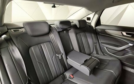 Audi A6, 2019 год, 4 300 000 рублей, 17 фотография