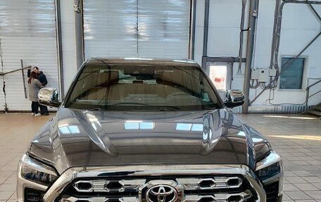 Toyota Tundra, 2022 год, 10 200 000 рублей, 5 фотография