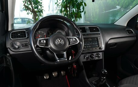 Volkswagen Polo VI (EU Market), 2018 год, 1 278 000 рублей, 10 фотография