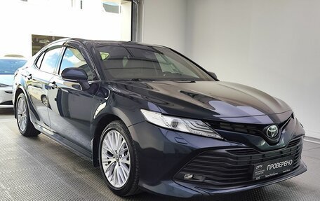 Toyota Camry, 2020 год, 2 990 000 рублей, 3 фотография