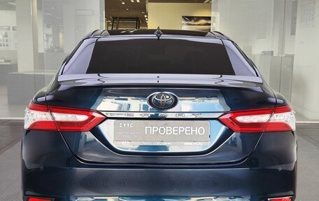 Toyota Camry, 2020 год, 2 990 000 рублей, 6 фотография