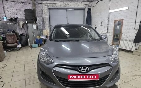 Hyundai i30 II рестайлинг, 2012 год, 800 000 рублей, 1 фотография