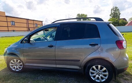 Volkswagen Golf Plus I, 2008 год, 580 000 рублей, 2 фотография
