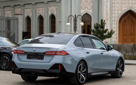 BMW 5 серия, 2025 год, 8 100 000 рублей, 2 фотография
