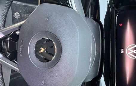 Volkswagen Golf VIII, 2023 год, 1 888 000 рублей, 10 фотография