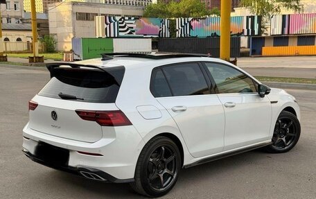 Volkswagen Golf VIII, 2022 год, 1 850 000 рублей, 4 фотография