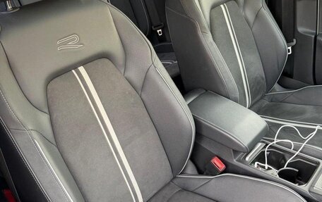 Volkswagen Golf VIII, 2022 год, 1 850 000 рублей, 8 фотография