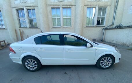 Opel Astra H, 2008 год, 620 000 рублей, 4 фотография