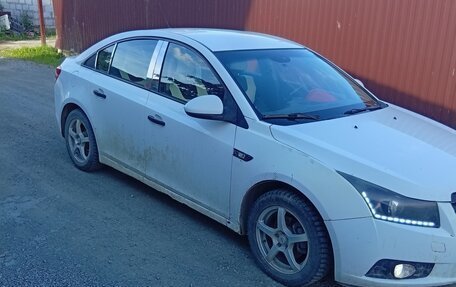 Chevrolet Cruze II, 2010 год, 450 000 рублей, 2 фотография