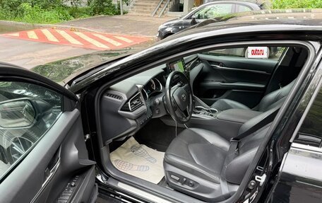 Toyota Camry, 2021 год, 3 150 000 рублей, 14 фотография